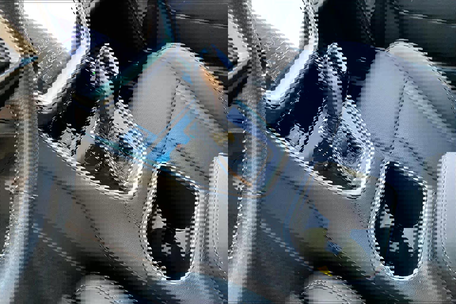 Used 2022 Subaru Outback Limited w/ Popular Package #2 image 16