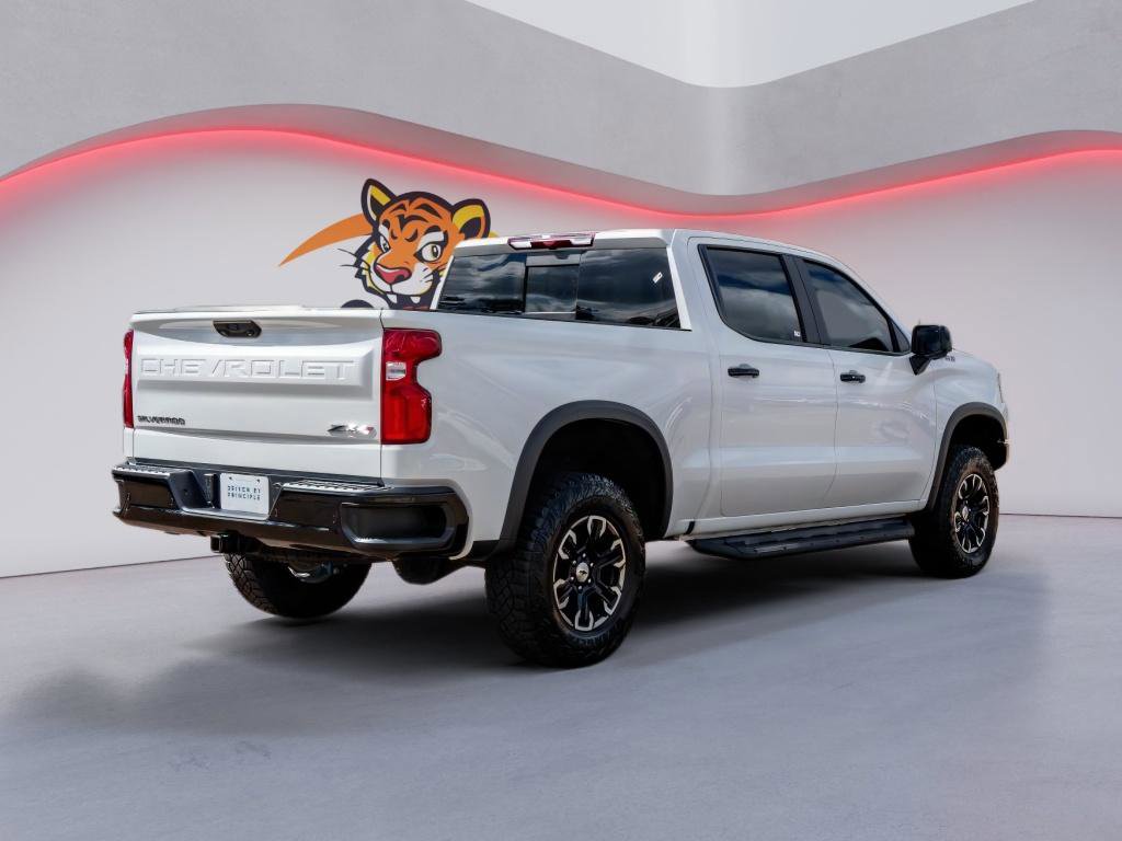 Used 2025 Chevrolet Silverado 1500 ZR2 image 5