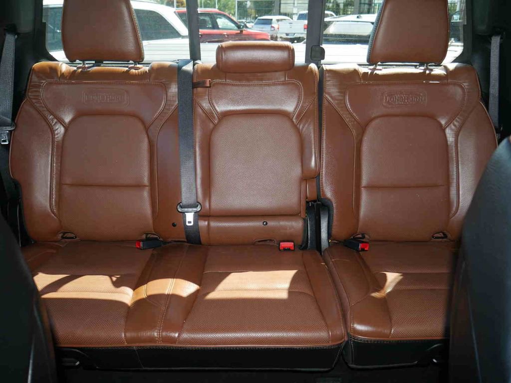 Used 2022 RAM 1500 Limited w/ Body-Colour Bumper Group image 51