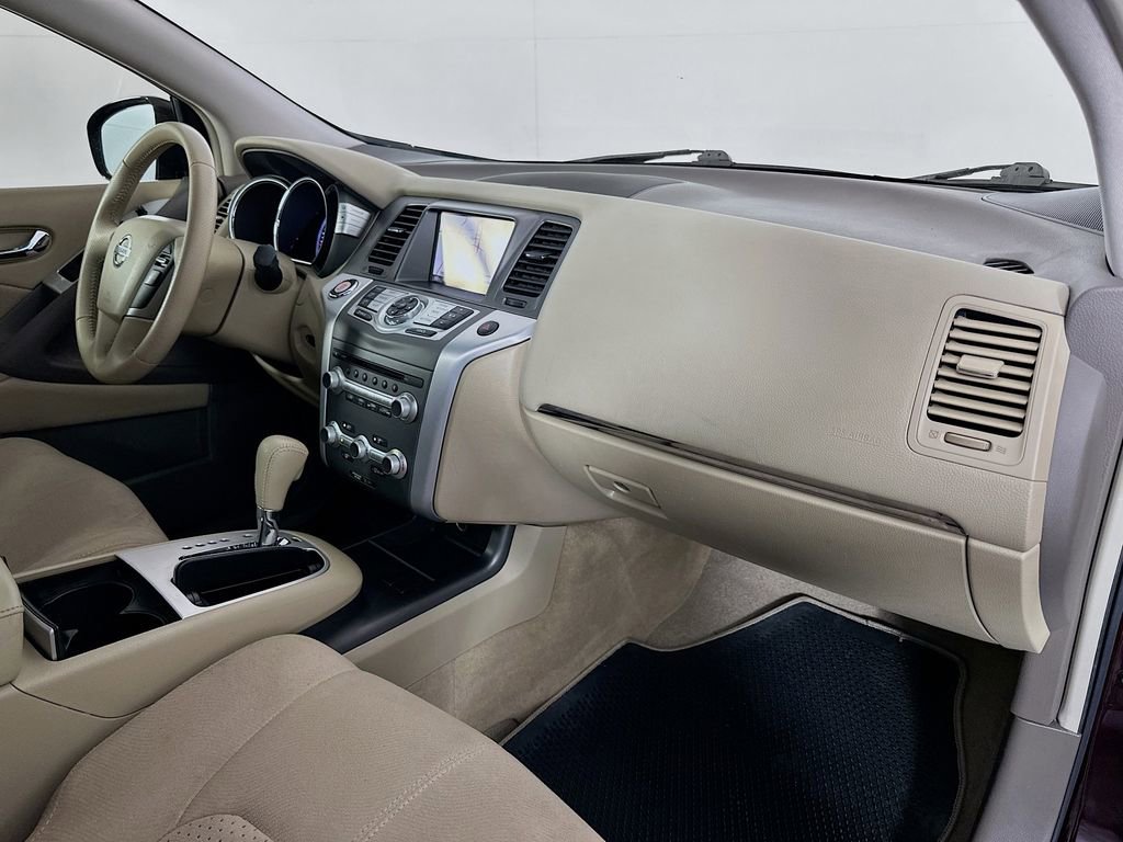 Used 2014 Nissan Murano SV w/ Value Package image 29