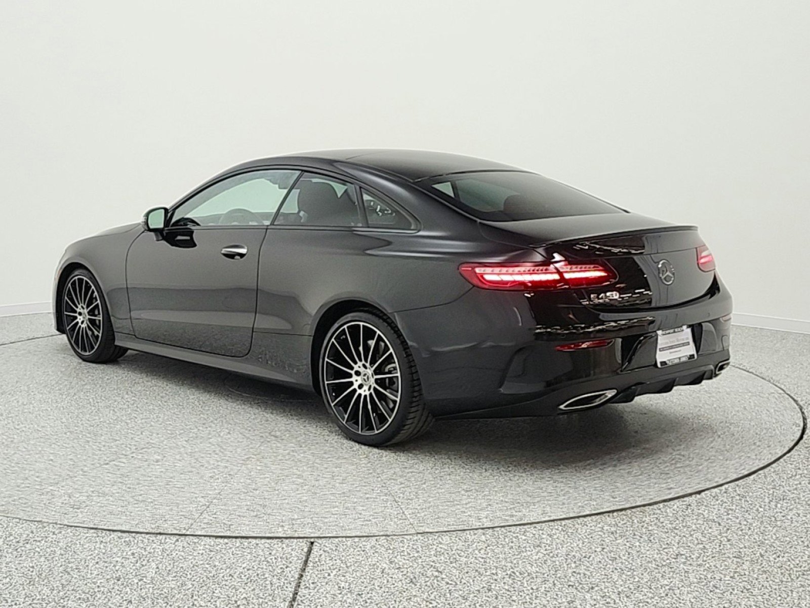 Used 2022 Mercedes-Benz E 450 Coupe image 7