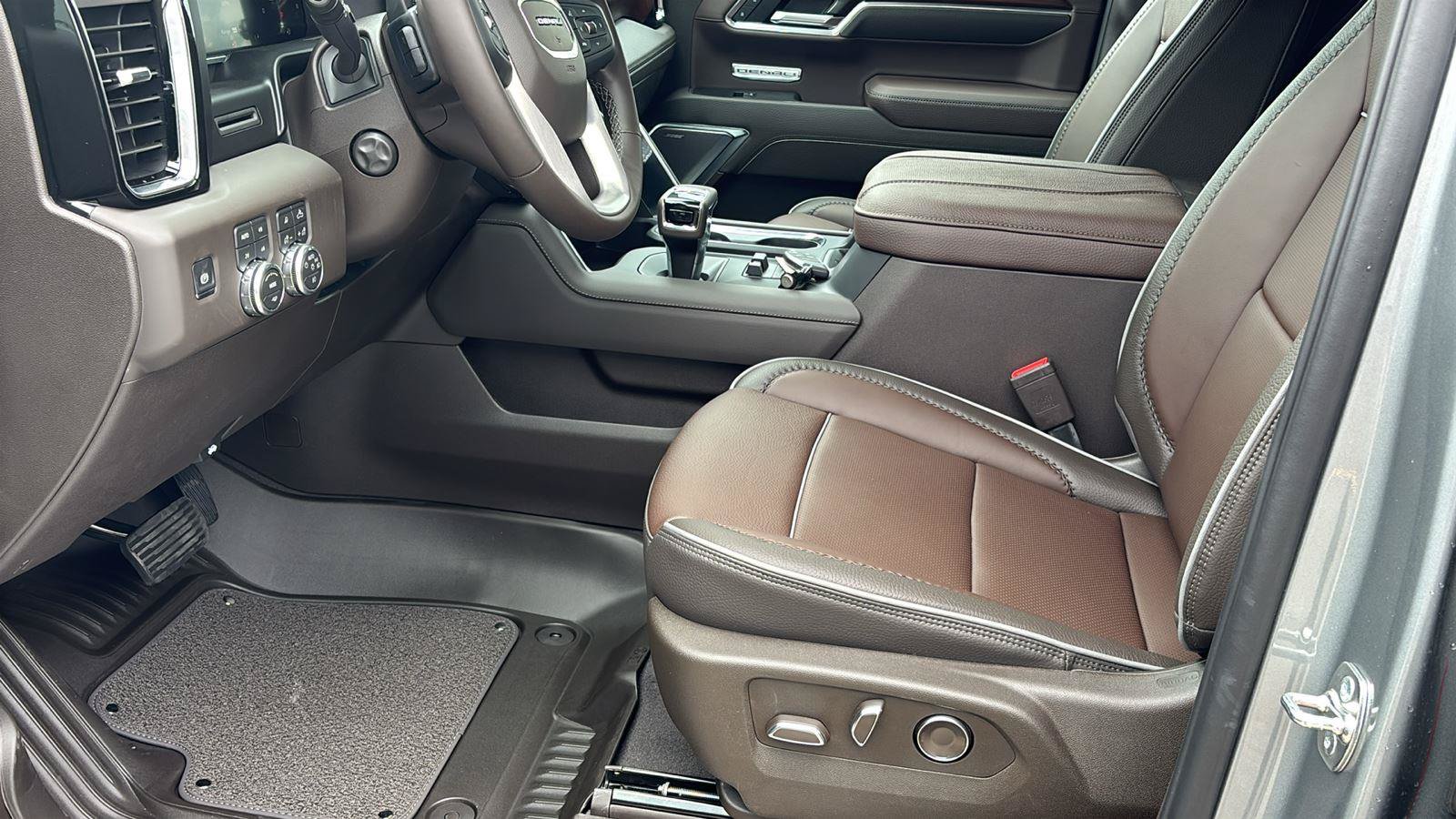New 2026 GMC Sierra 1500 Denali AWD/4WD image 15