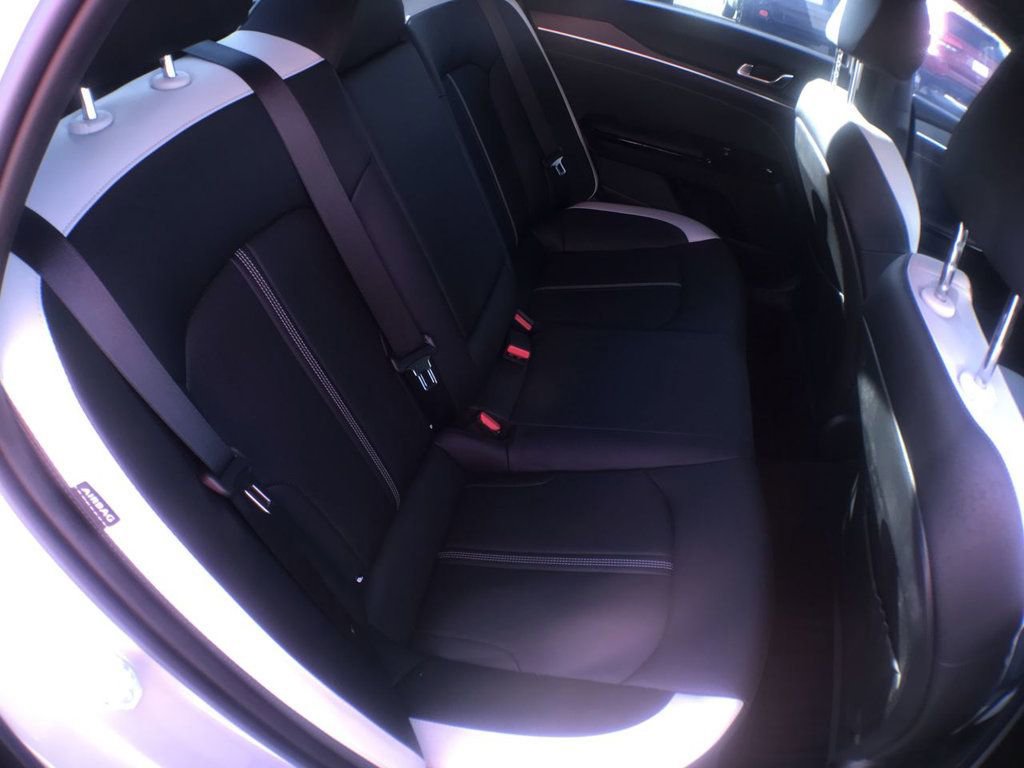 Used 2025 Kia K5 GT-Line image 22