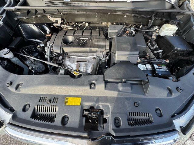 Used 2015 Toyota Highlander LE image 7
