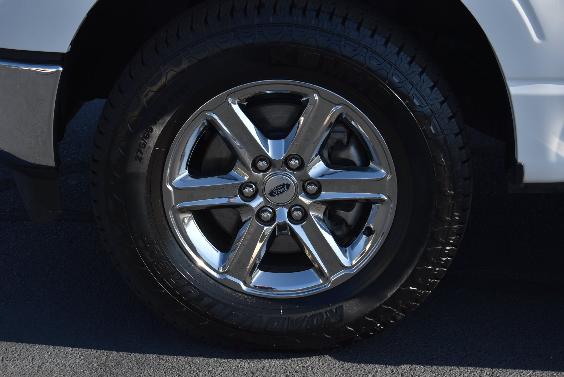 Used 2025 Ford F150 XLT w/ Equipment Group 301A Standard AWD/4WD image 9
