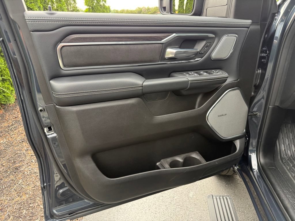 Used 2026 RAM 1500 Laramie w/ Night Edition AWD/4WD image 13