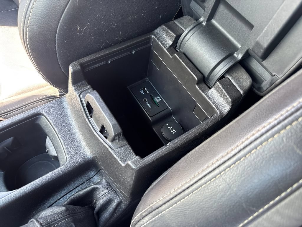 Used 2015 Ford Focus ST w/ Equipment Group 401A FWD image 24