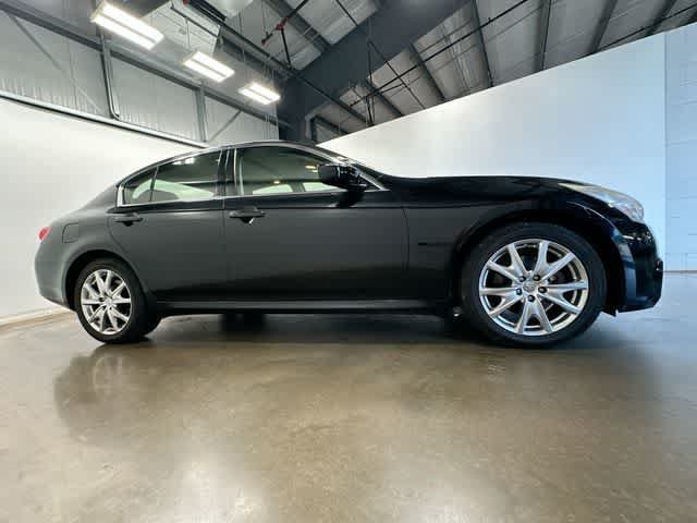 Used 2012 INFINITI G37 x Sedan w/ Premium Pkg AWD/4WD image 3