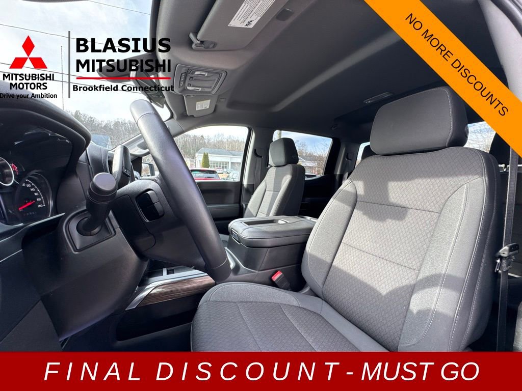 Used 2022 Chevrolet Silverado 1500 LT Trail Boss w/ Bed Protection Package image 9