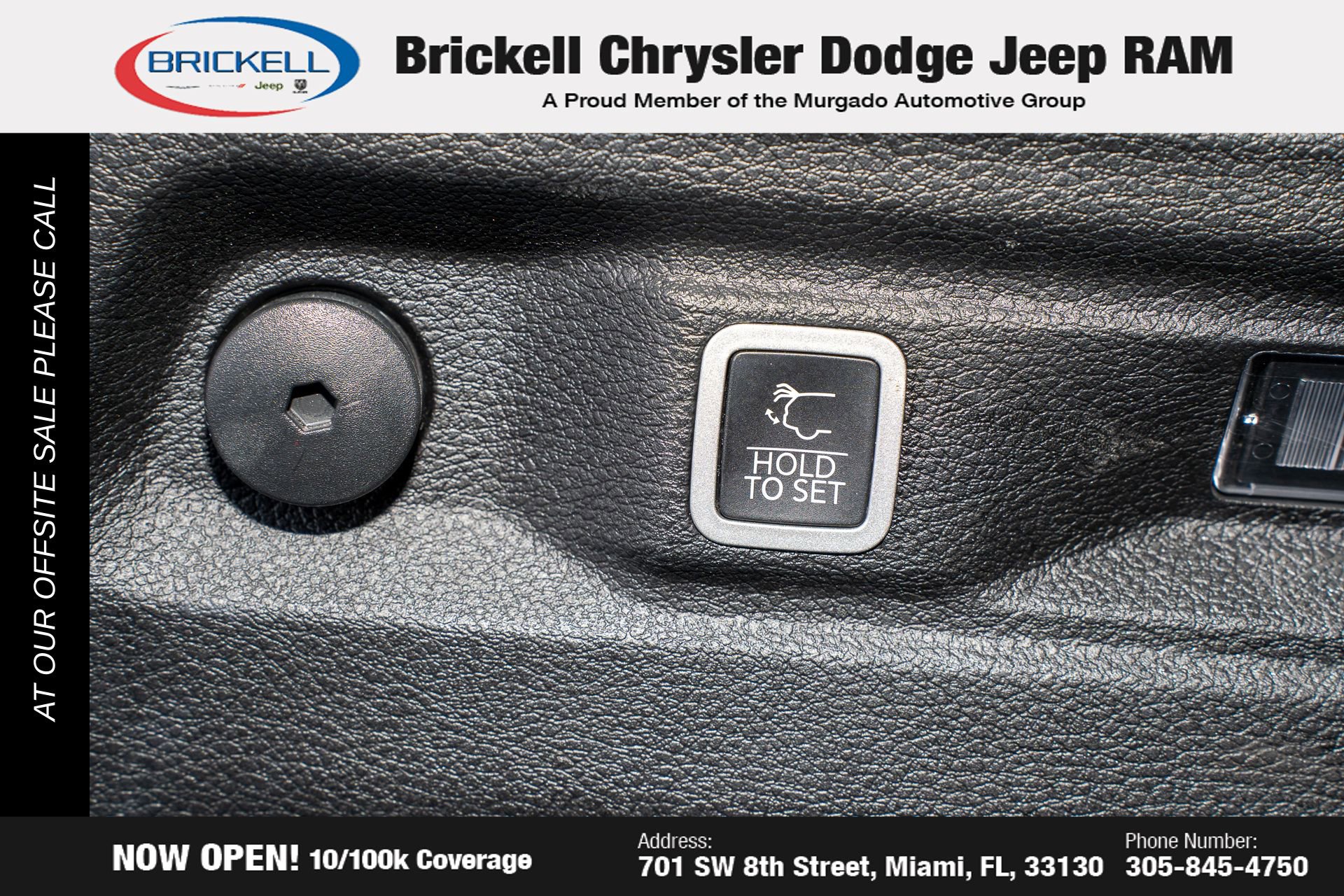 Used 2023 Jeep Grand Cherokee L Laredo image 11