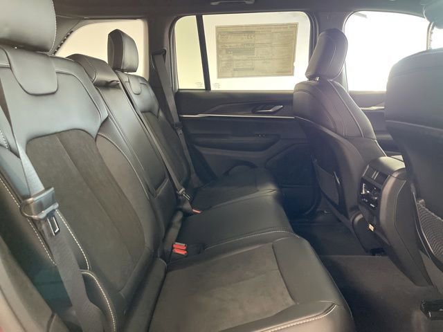 New 2026 Jeep Grand Cherokee Laredo image 29