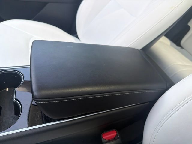 Used 2020 Tesla Model Y AWD image 24