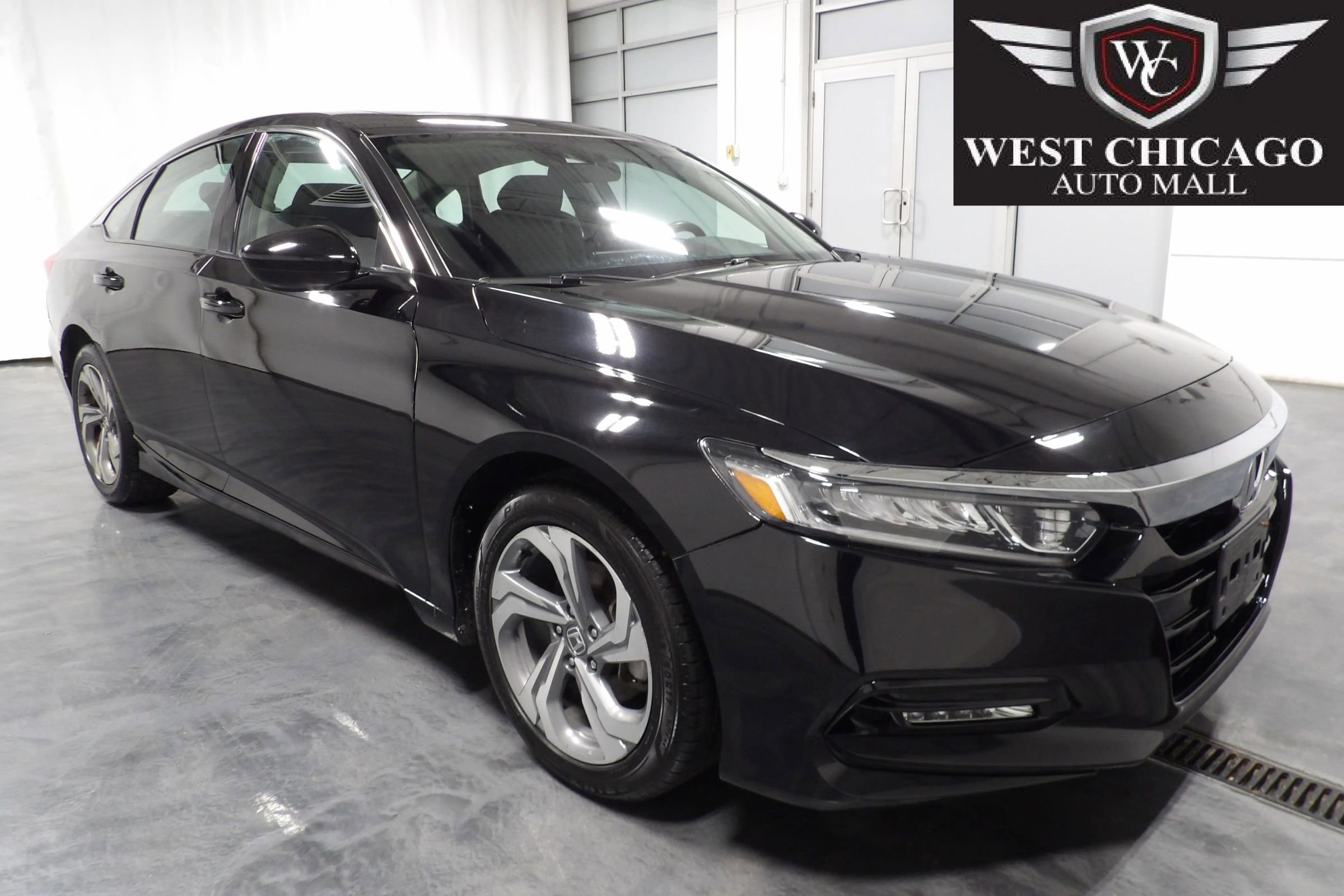 Used 2020 Honda Accord EX image 1