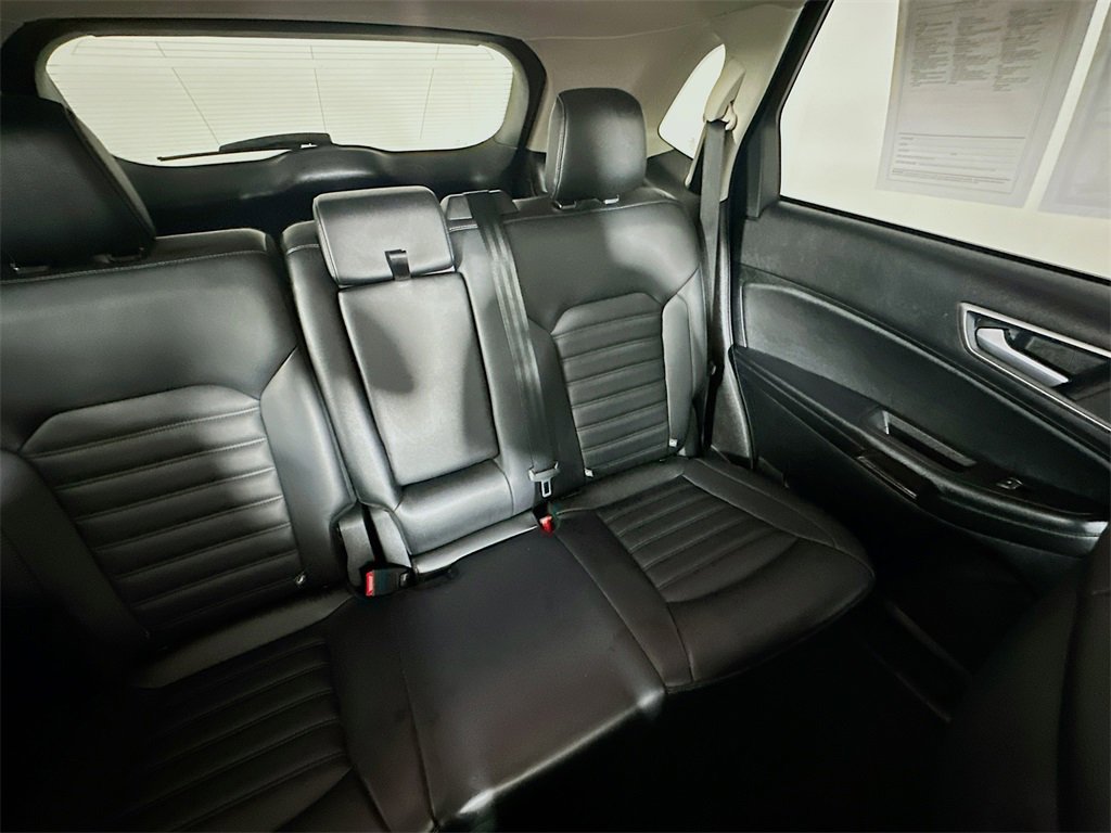 Used 2024 Ford Edge SEL image 14