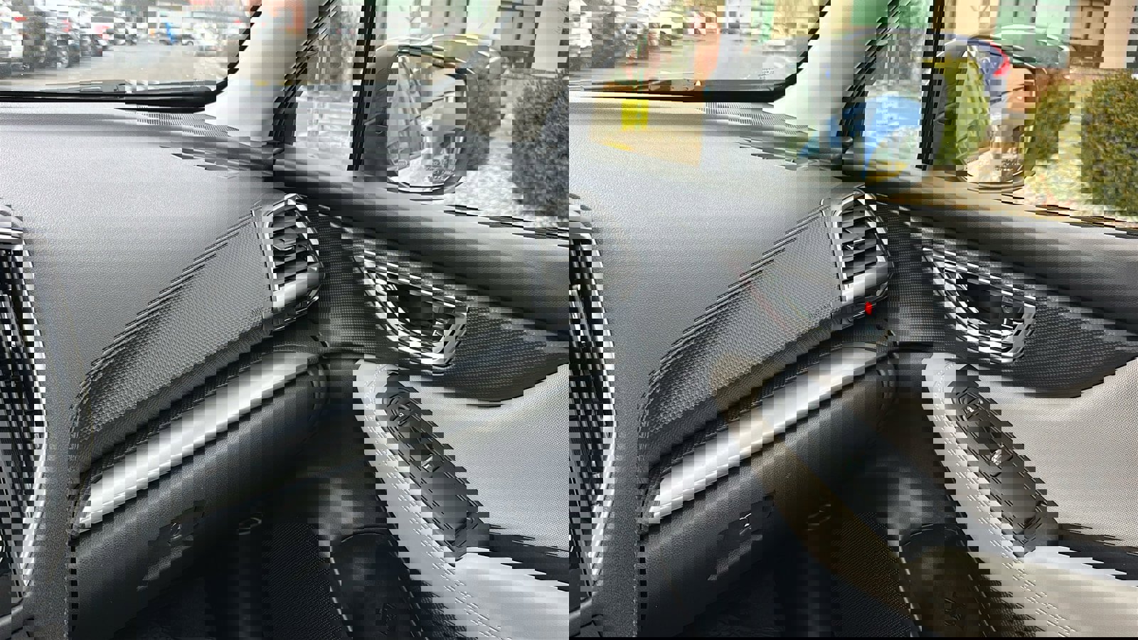 Used 2020 Subaru Forester Premium image 21