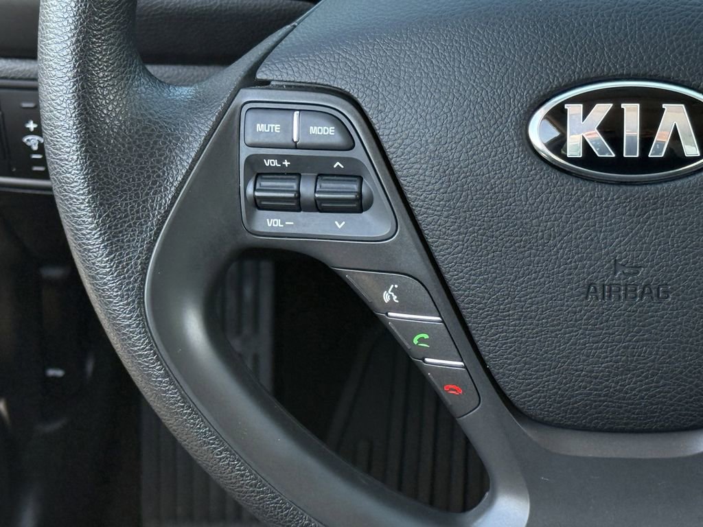 Used 2017 Kia Forte LX w/ LX Popular Plus Package image 14