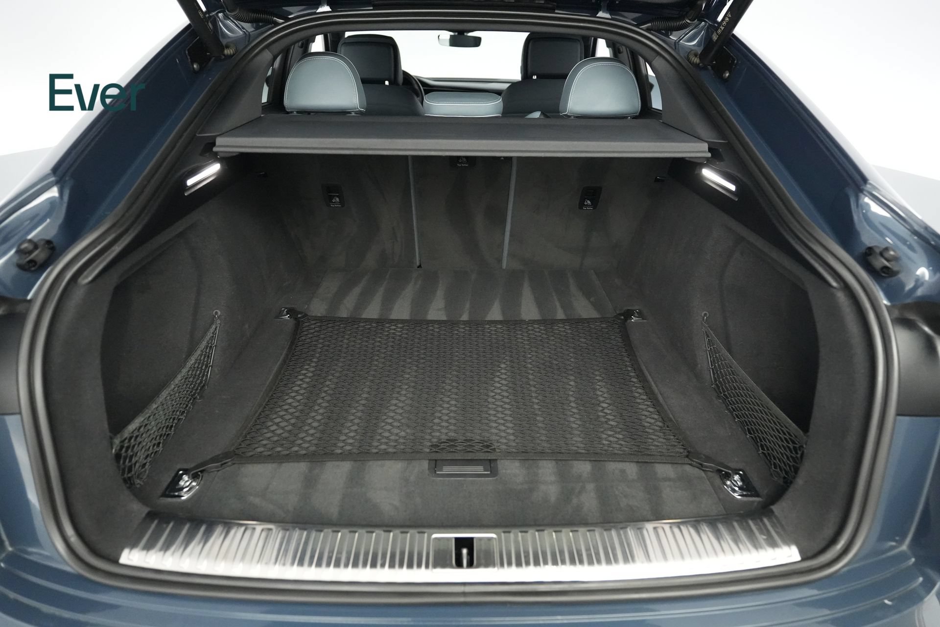 Used 2022 Audi e-tron Prestige AWD/4WD image 8