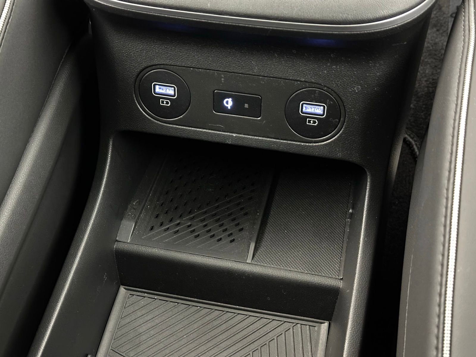 Used 2024 Hyundai Ioniq 5 Limited image 19