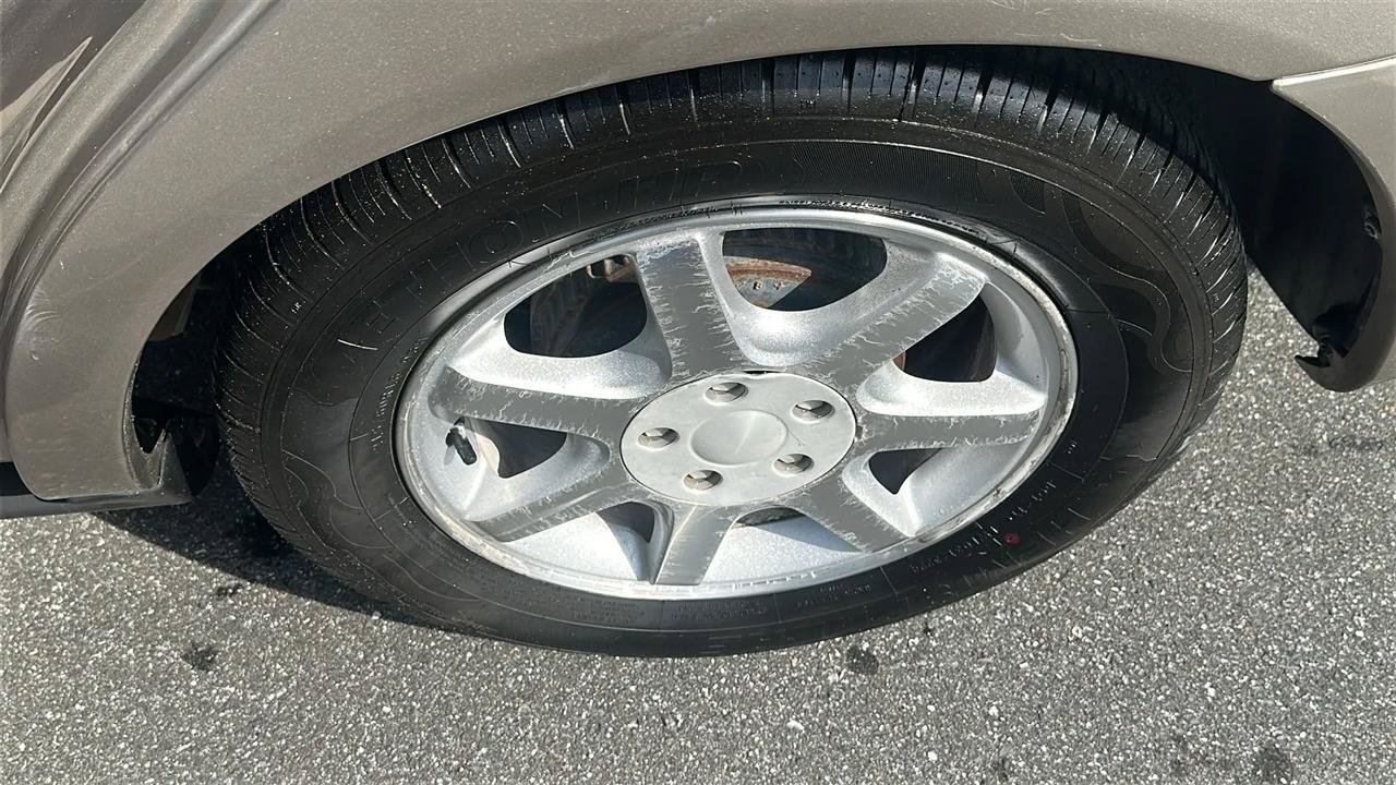 Used 2006 Ford Taurus SEL FWD image 17