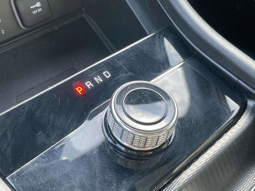 Certified 2025 Jeep Grand Cherokee Altitude image 40