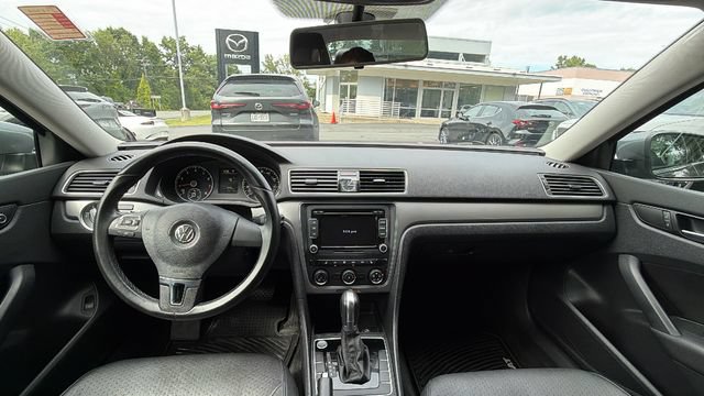 Used 2015 Volkswagen Passat 1.8T Limited Edition FWD image 26