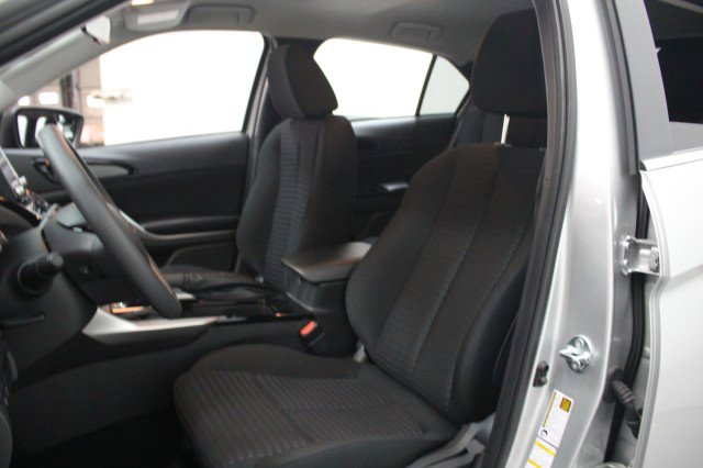 New 2026 Mitsubishi Eclipse Cross LE AWD/4WD image 7