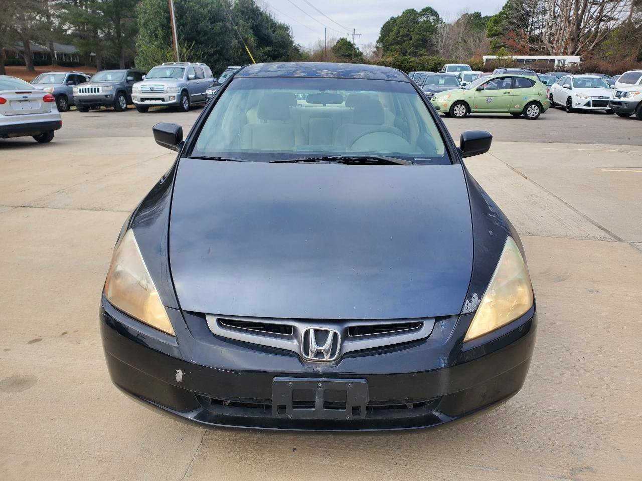 Used 2004 Honda Accord LX image 2