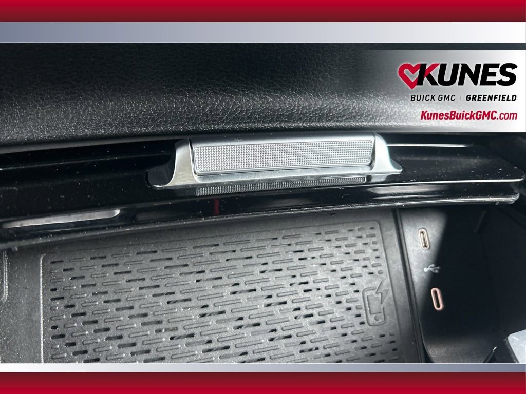 Used 2025 Mercedes-Benz GLS 450 4MATIC image 20