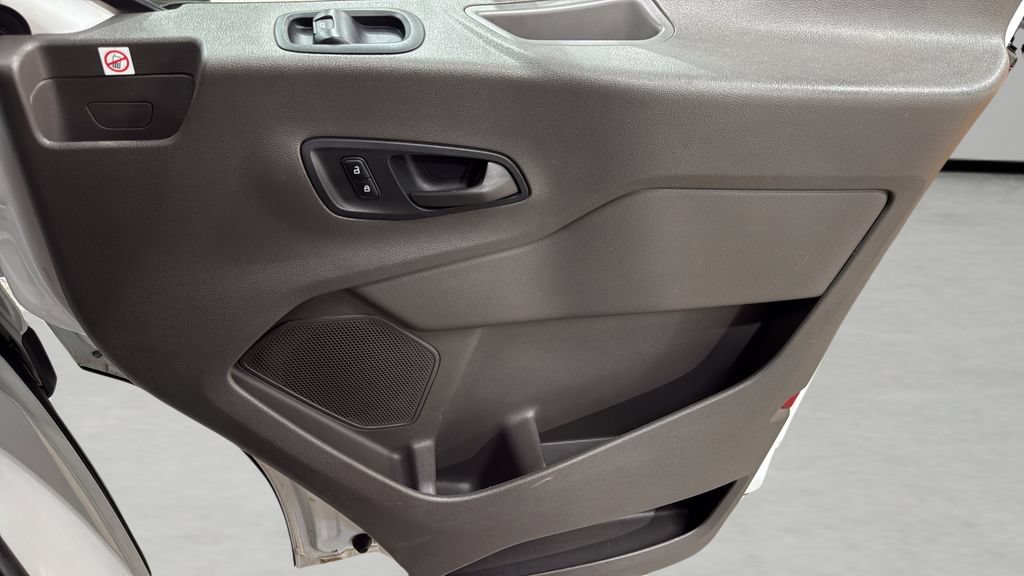 Used 2020 Ford Transit 350 XLT RWD image 8