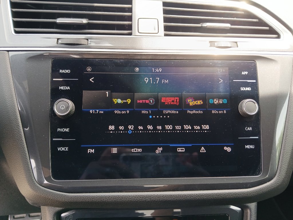 Used 2023 Volkswagen Tiguan SE R-Line FWD image 12