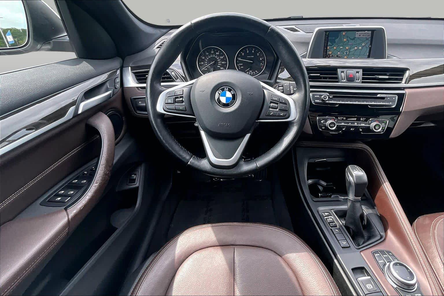 Used 2017 BMW X1 xDrive28i AWD/4WD image 5