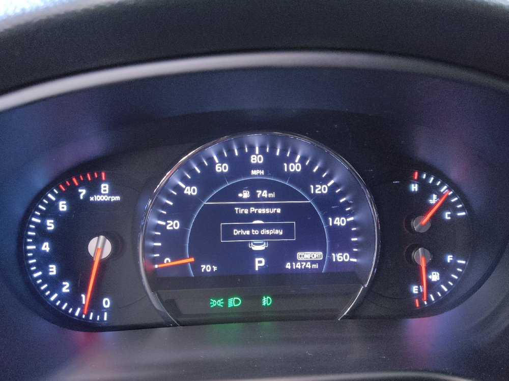 Used 2020 Kia Sorento EX FWD image 23