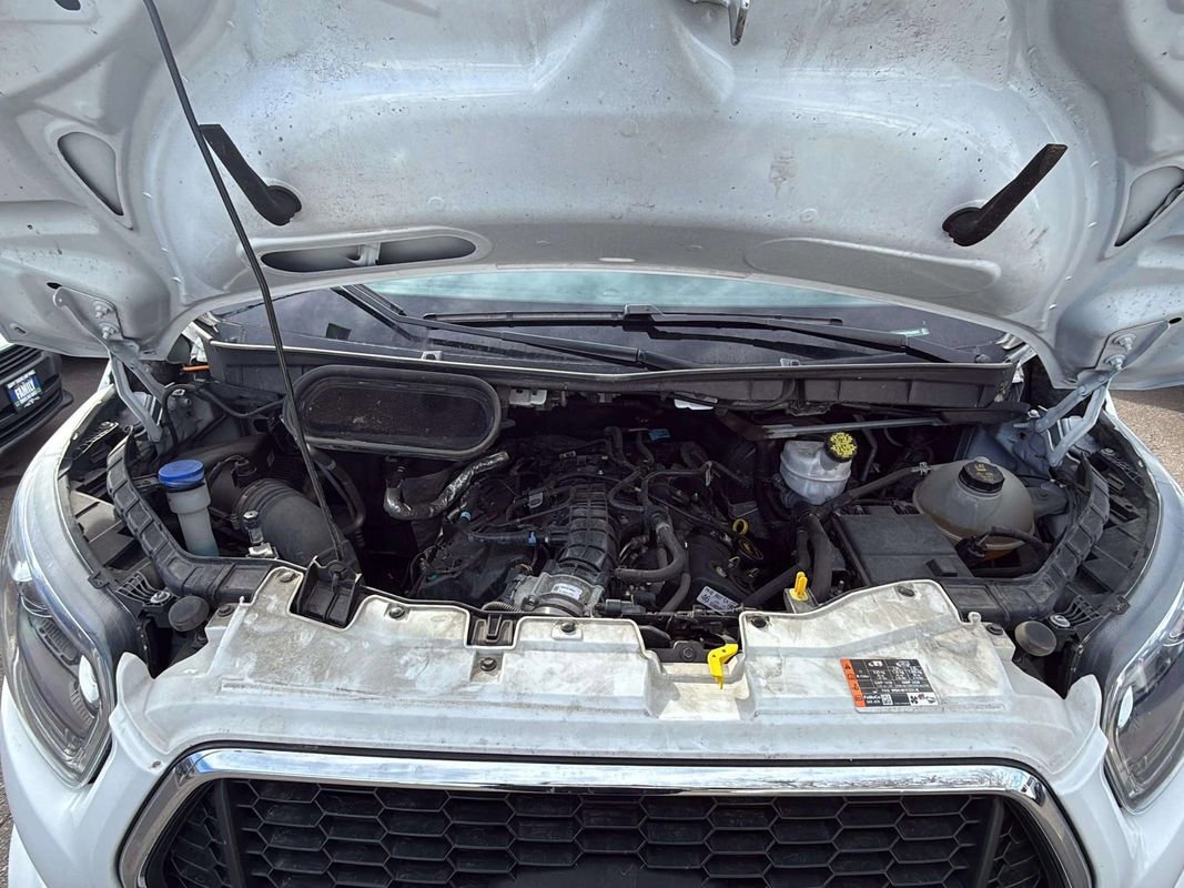 Used 2023 Ford Transit 350 XLT image 23