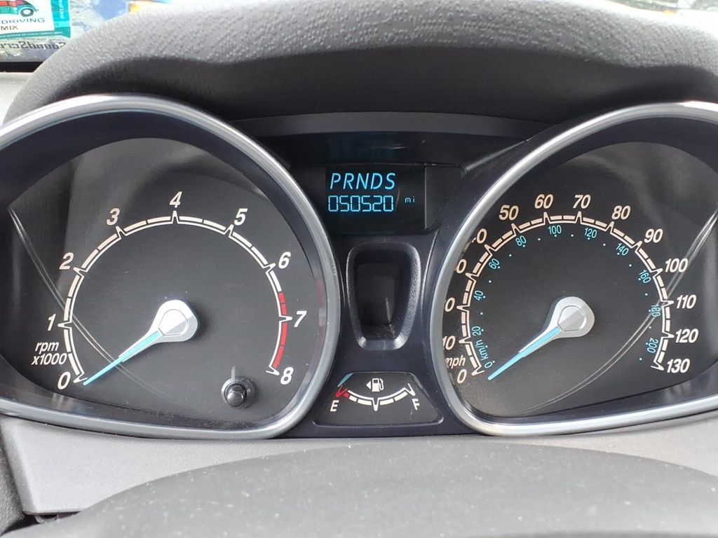 Used 2014 Ford Fiesta SE w/ Equipment Group 201A FWD image 8