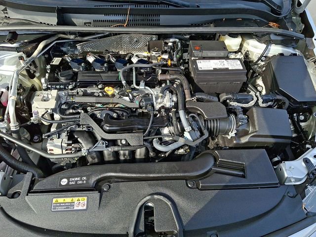 Used 2025 Toyota Corolla LE FWD image 31