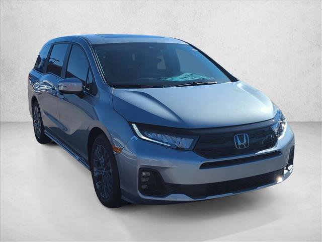 New 2026 Honda Odyssey Touring image 3