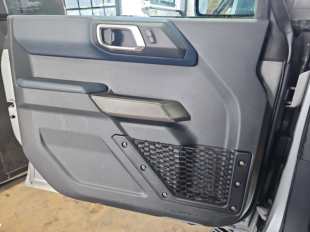 Used 2021 Ford Bronco Outer Banks image 24