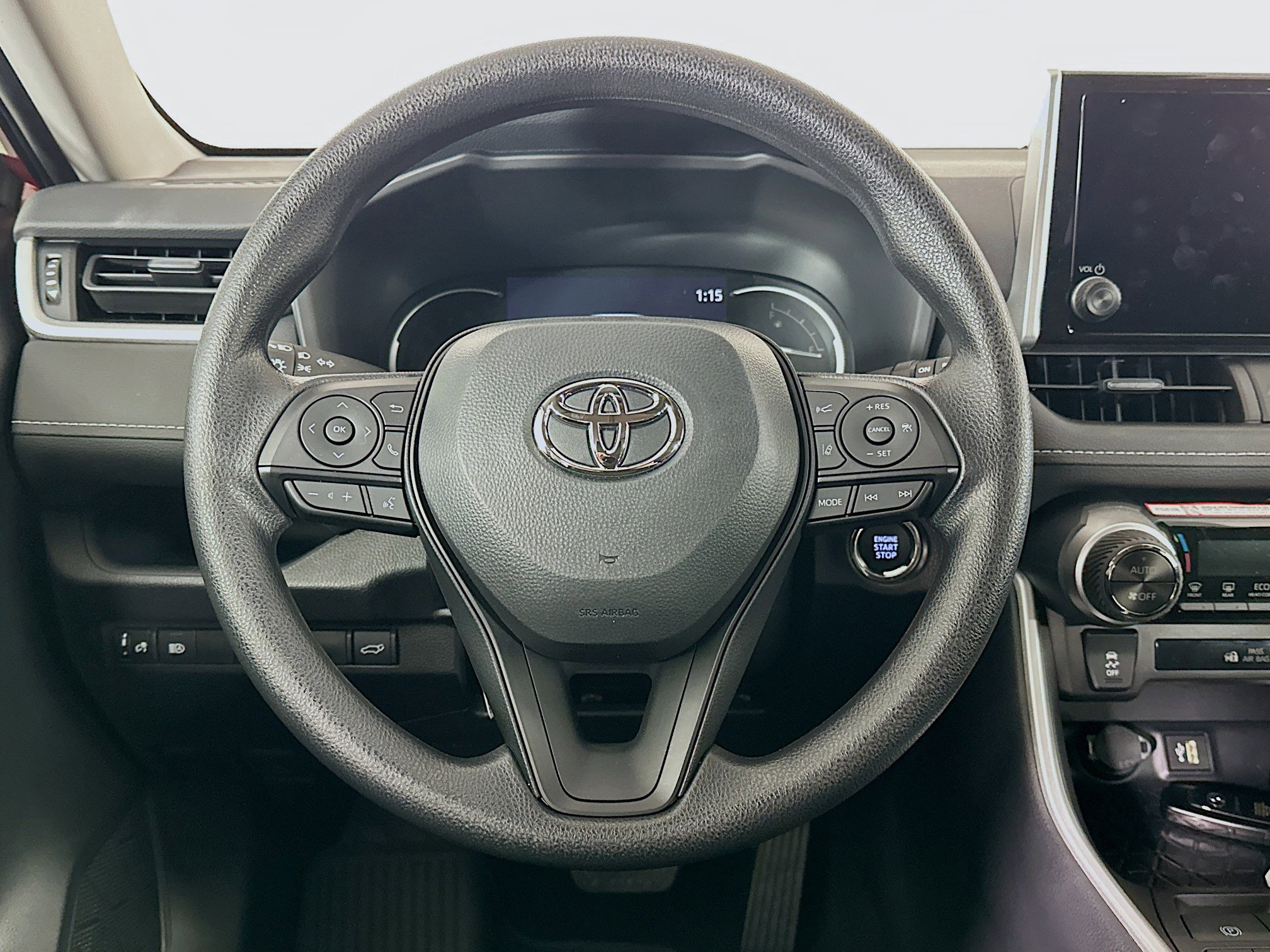 Used 2025 Toyota RAV4 XLE w/ Convenience Package FWD image 18