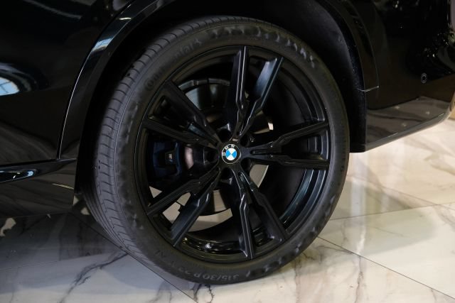 Used 2024 BMW X5 M60i w/ Parking Assistance Package AWD/4WD image 67
