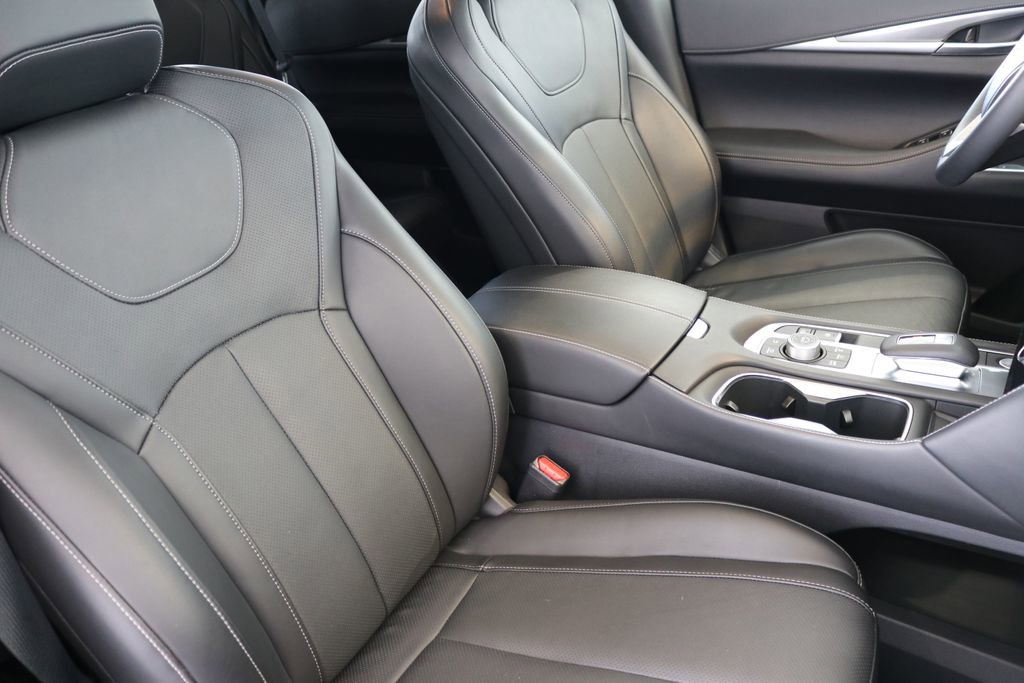 Certified 2025 INFINITI QX60 Luxe image 45