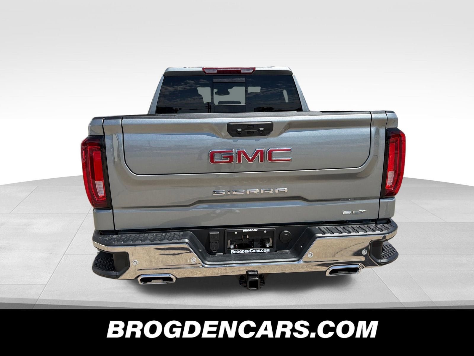 New 2026 GMC Sierra 1500 SLT w/ SLT Premium Plus Package AWD/4WD image 7