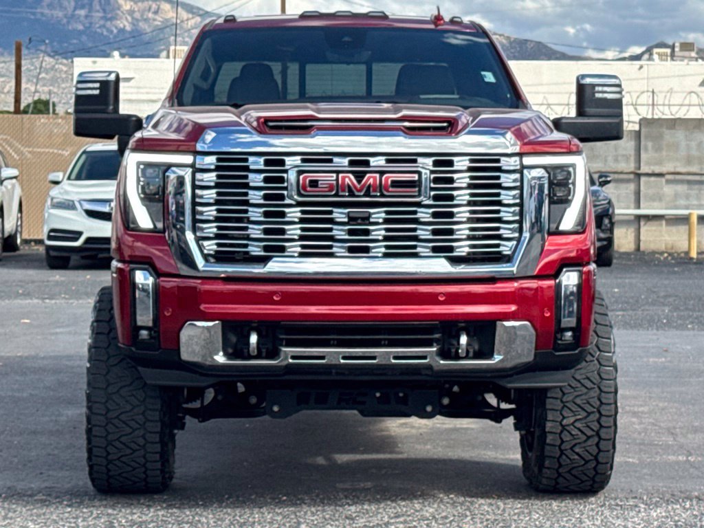 Used 2024 GMC Sierra 2500 Denali w/ Denali Reserve Package AWD/4WD image 9
