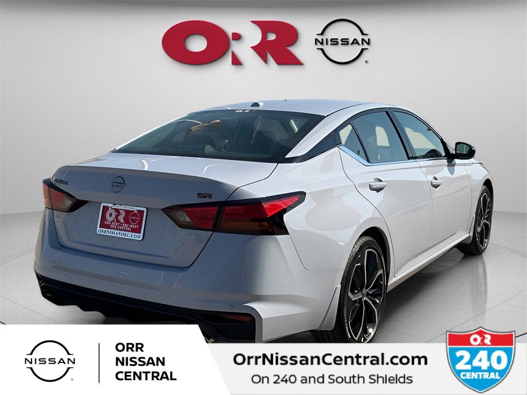 New 2025 Nissan Altima 2.5 SR w/ SR Premium Package image 5