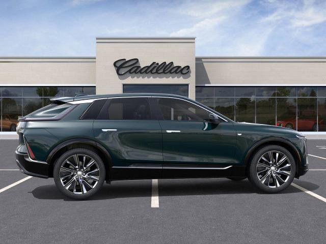 New 2026 Cadillac Lyriq Signature Luxury image 5