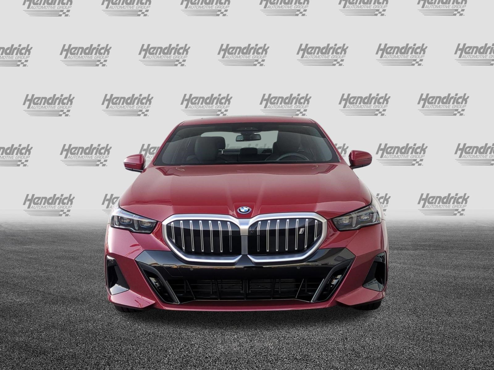 Used 2026 BMW i5 eDrive40 AWD/4WD image 3