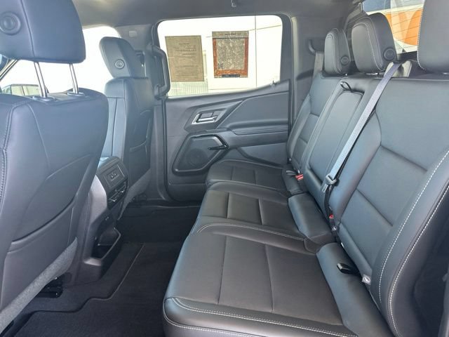 Used 2026 Chevrolet Silverado EV LT AWD/4WD image 27