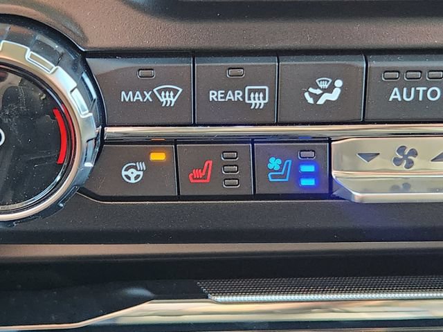 New 2026 Ford F250 Lariat w/ Black Appearance Package AWD/4WD image 24