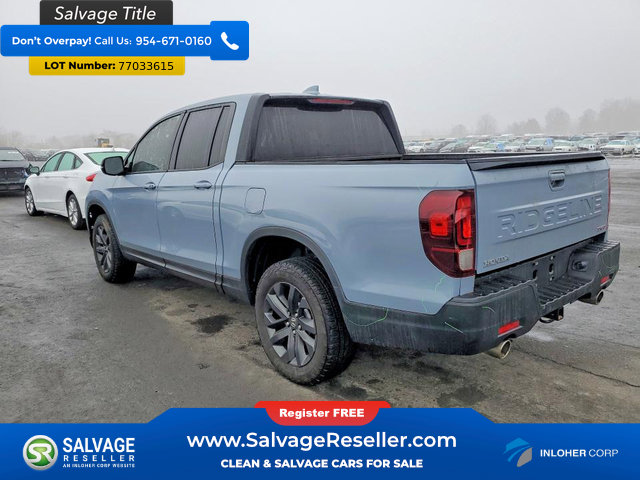 Used 2025 Honda Ridgeline Sport image 3