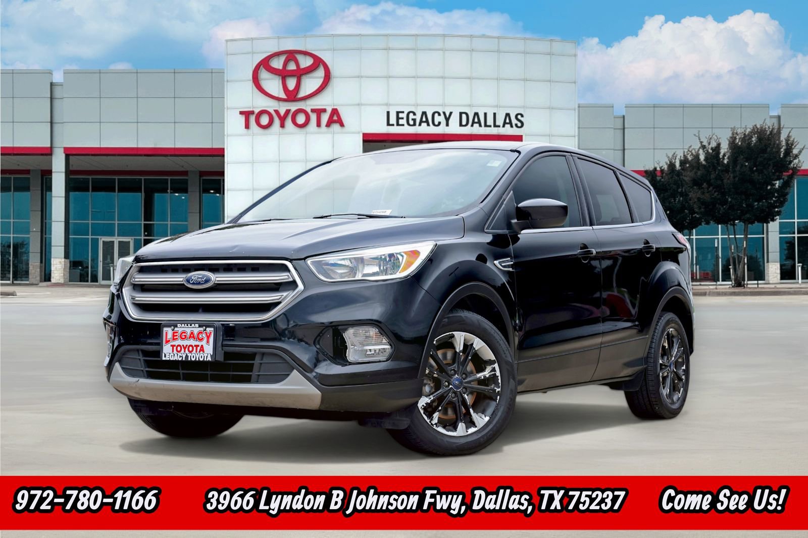 Used 2017 Ford Escape SE AWD/4WD image 1