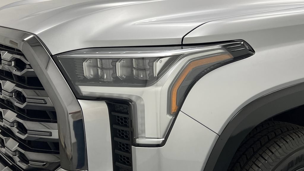 Used 2023 Toyota Tundra Platinum AWD/4WD image 22